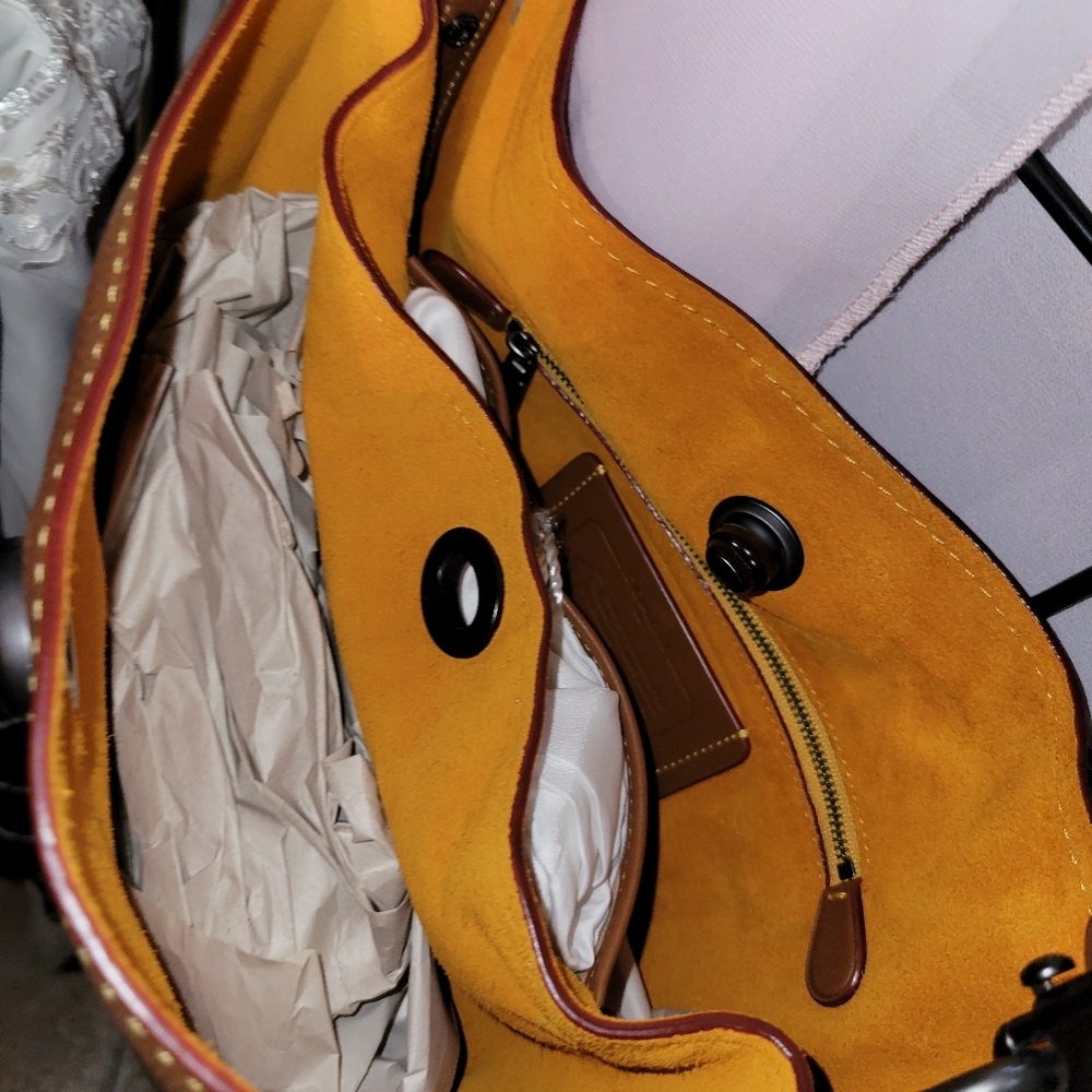 Coach pebble 1947 hobo BNWT - Picture 3 of 3